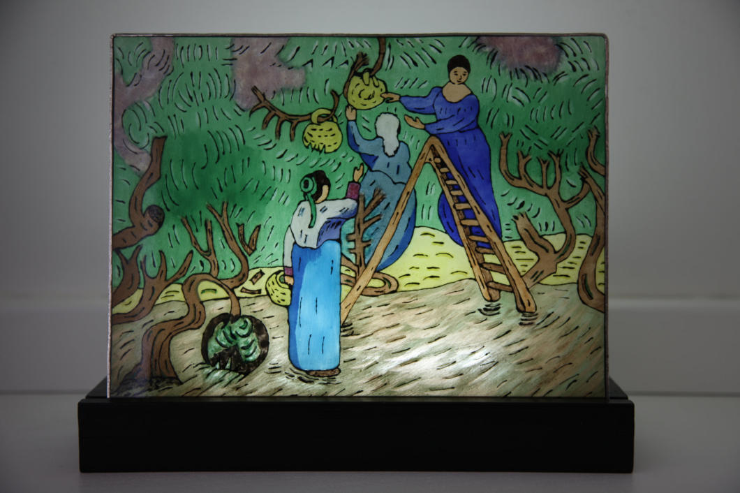 women picking olives, van Gogh, glass, artwork, painted, decorative, lamp